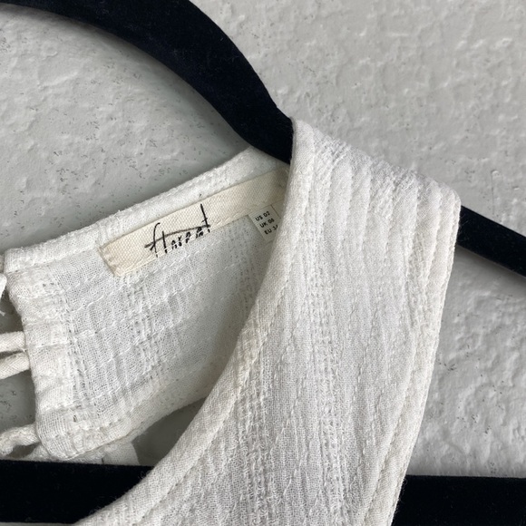 Anthropologie white lace sleeveless blouse - Picture 5 of 8